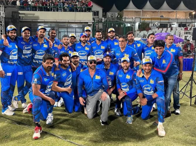 Mumbai Heroes (2019)
